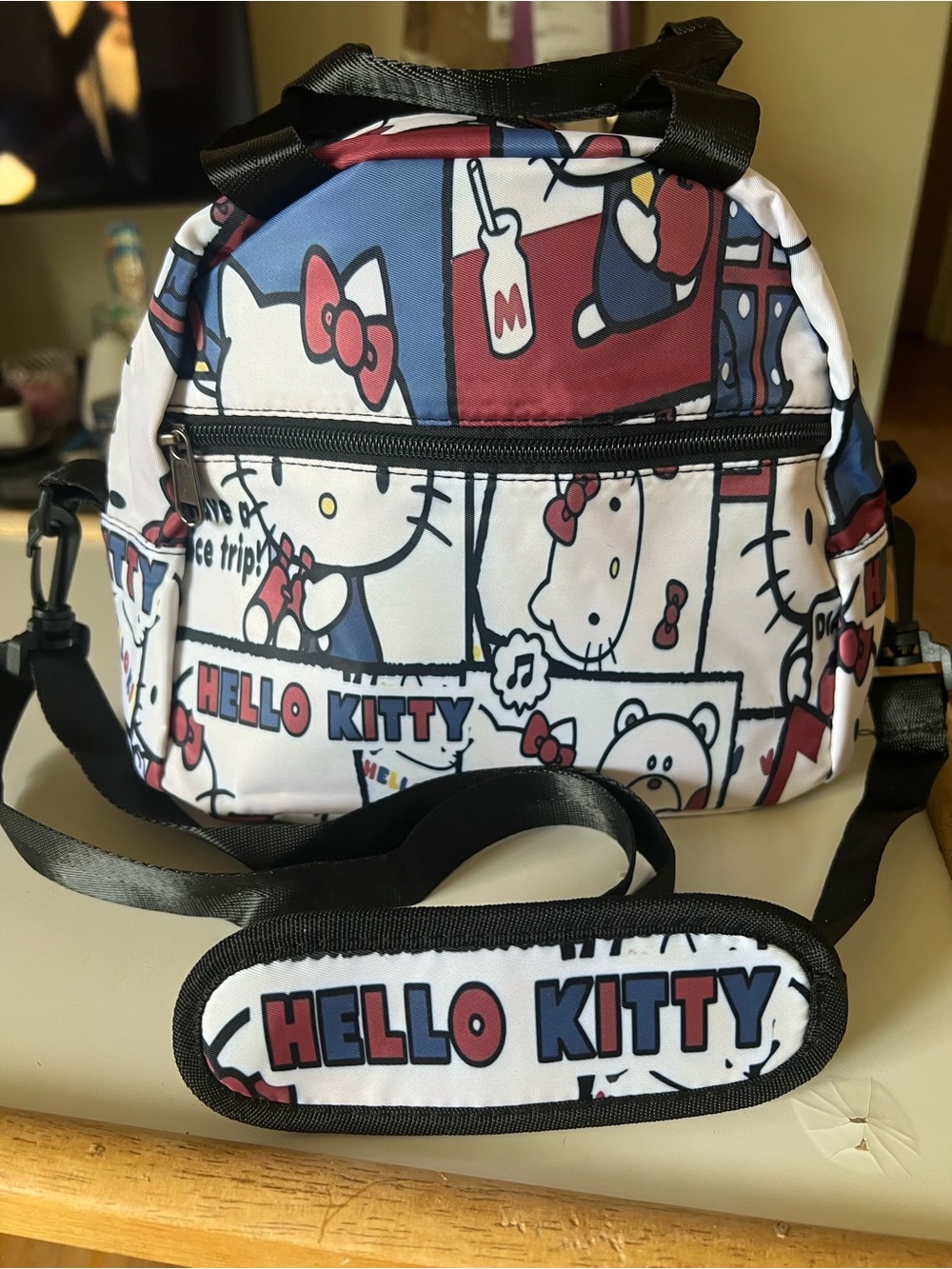 Hello Kitty Comic Panel Insulated Meal Bag/Crossbody BRAND NEW